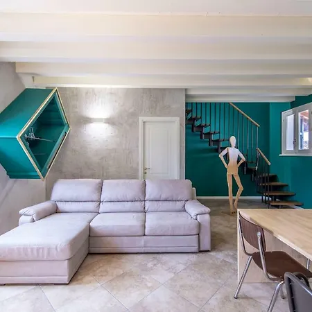 100% Design * Desenzano del Garda