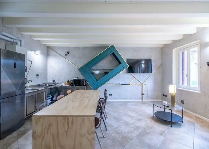 100% Design * Desenzano del Garda